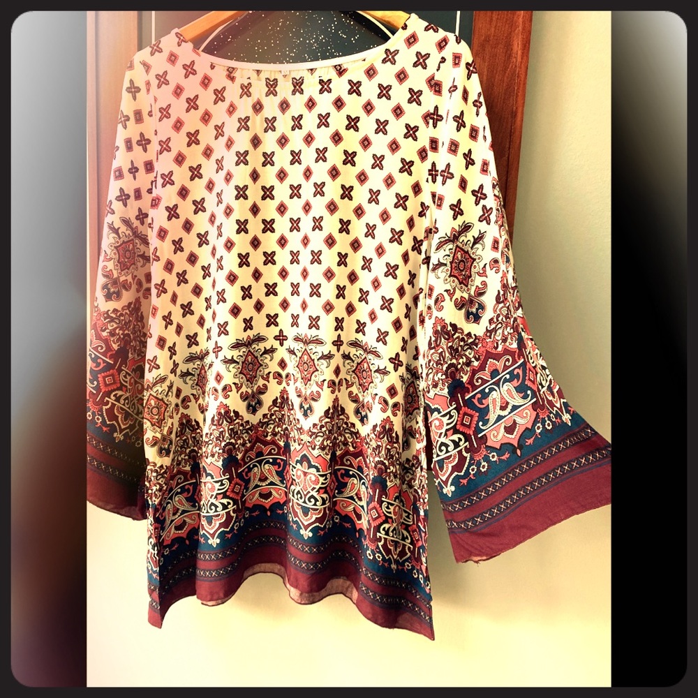 Flowing tunic